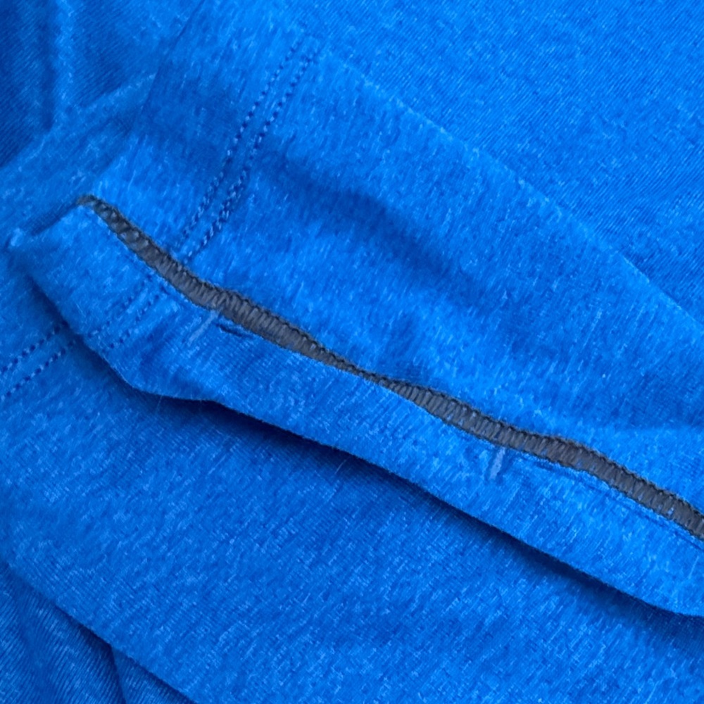 The North Face Royal Blue Hooded Performance Pullover - Picture 4 of 4